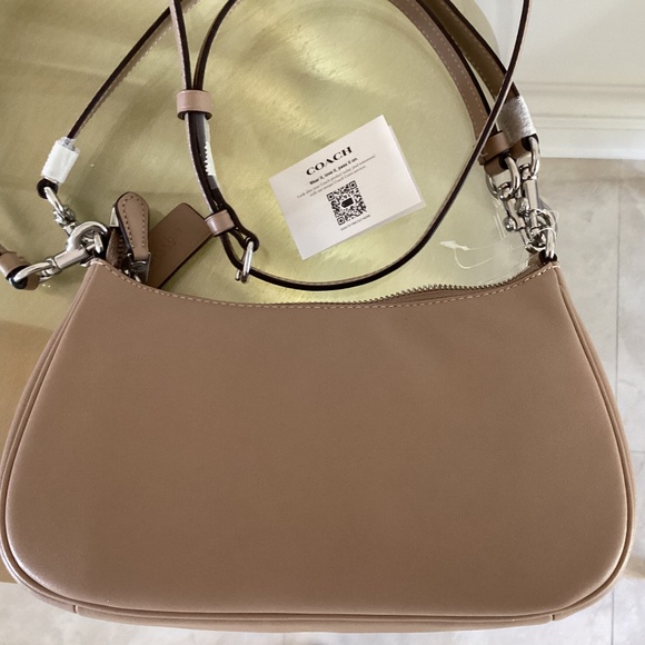 Coach Teri Silver/Taupe/Beige Smooth Leather Shoulder Crossbody Bag CR099 NWOT - Picture 8 of 16